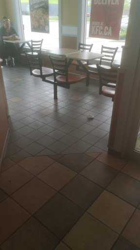 Photo of KFC - 979 Talbot St, St Thomas, ON N5P 1E9